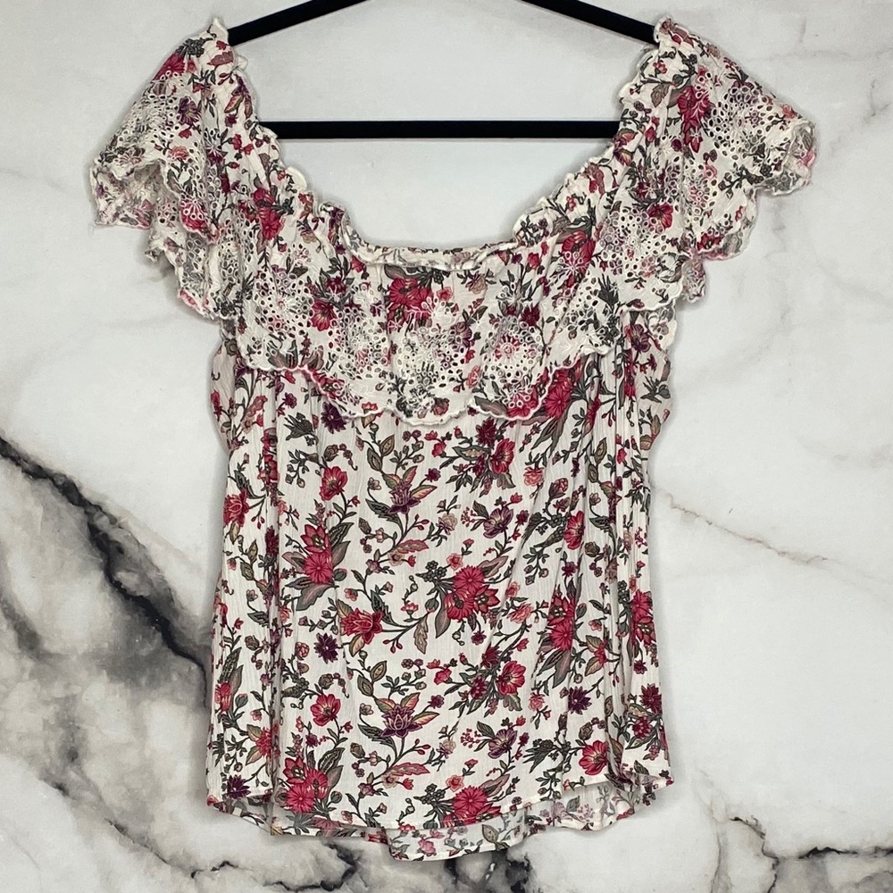 AE Off Shoulder Floral Ruffle Top - Picture 2 of 11